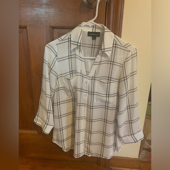 Fortune + Ivy button down blouse - Small - Picture 7 of 7